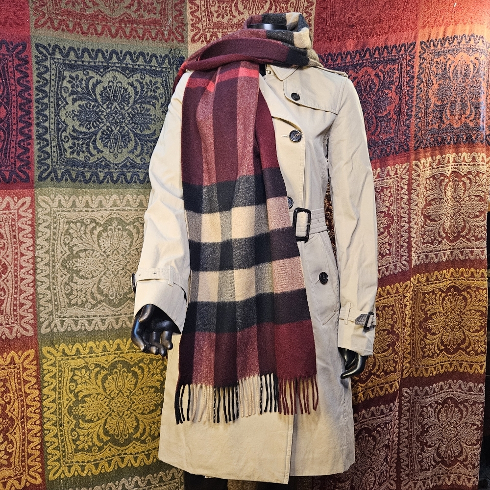 Burberry Seasonal Burgundy Giant Check 100% Cashmere Scarf